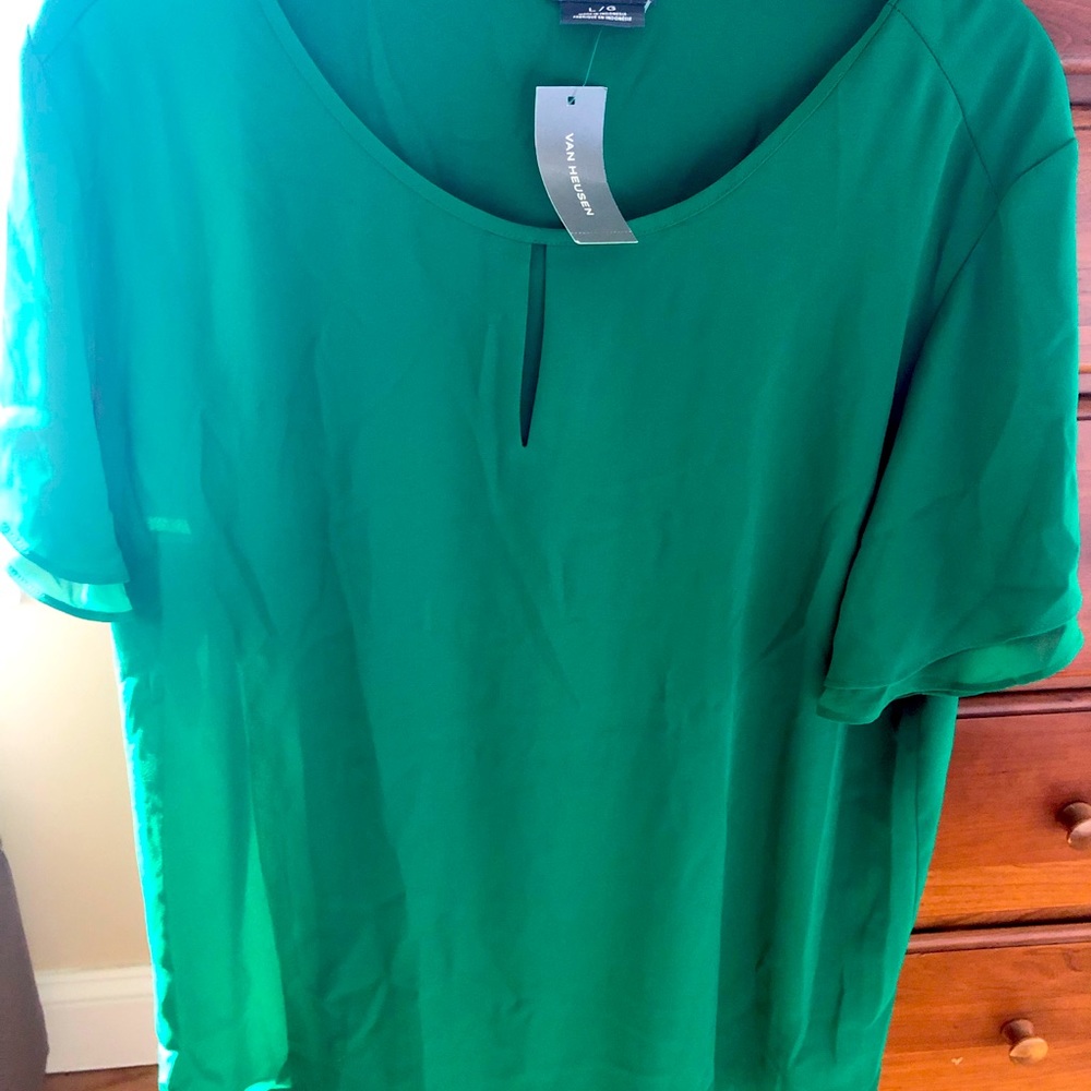 Short sleeve top